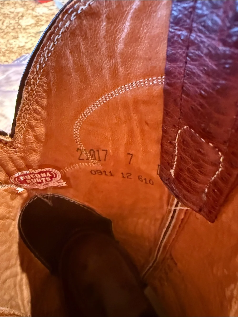 Nocona Boots Mens 7D Roper Style Western Leather Cowboy Boots in Deep Burgundy